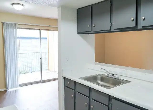 Property at Thicket Apartments - 13011 Northborough Dr, Houston, TX, 77067, 1-2 bed, 1-2 bath, [object Object]