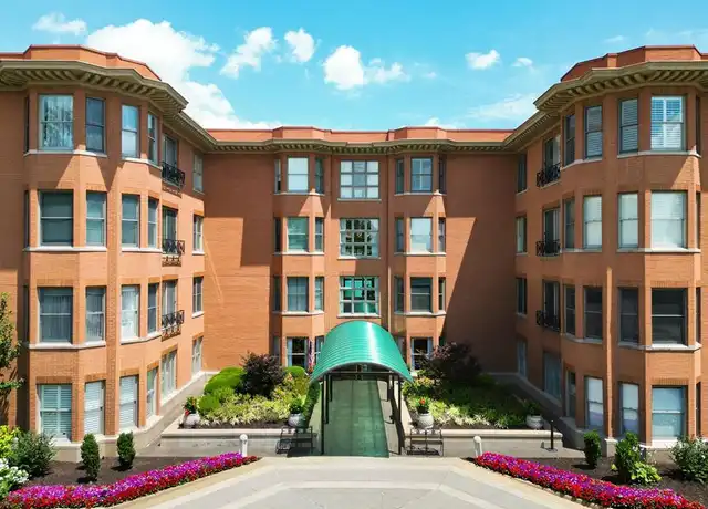 Property at 750 S Hanley Rd, Clayton, MO, 63105, 1 bed, 1 bath, [object Object]
