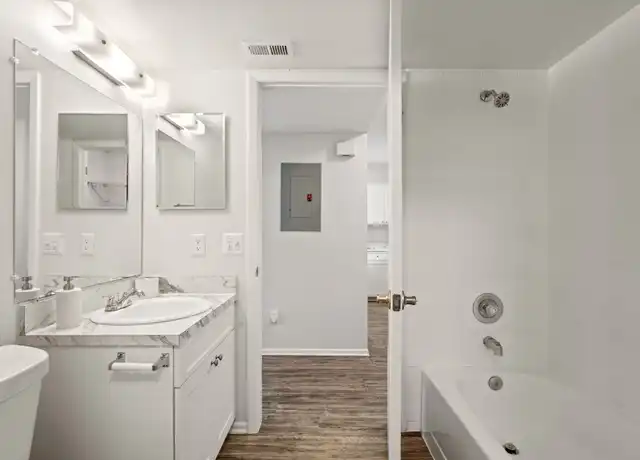 Property at 2550 W Bird St Unit 03-2568, Tampa, FL, 33614, 2 beds, 2 baths, [object Object]