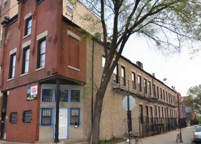 Property at 2034 W Webster Ave Unit 1, Chicago, IL, 60647, 2 beds, 1 bath, [object Object]