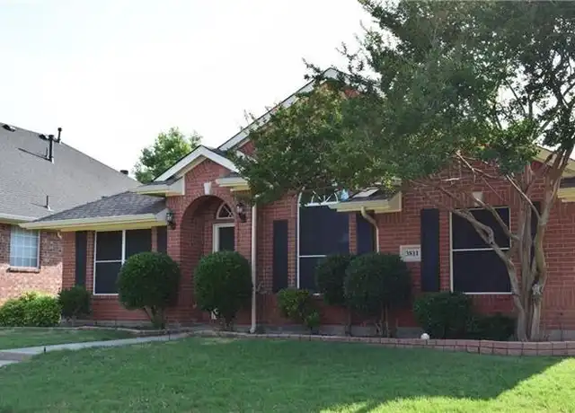Property at 3811 Rose Ct, McKinney, TX, 75070, 4 beds, 2 baths, [object Object]