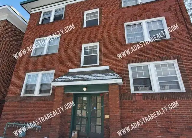 Property at 1125 W 40th St Unit 3e, Kansas City, MO, 64111, 1 bed, 1 bath, [object Object]