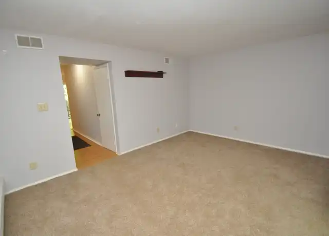Property at 1133 Schaub Dr, Raleigh, NC, 27606, 2 beds, 1.5 baths, [object Object]