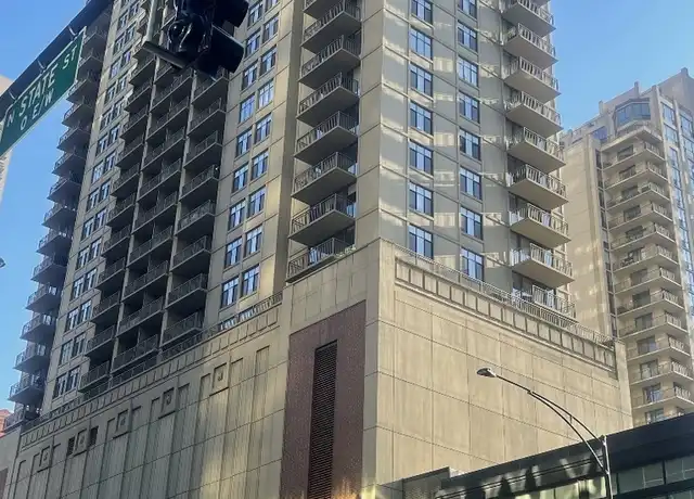 Property at 630 N State St #1605, Chicago, IL, 60654, 1 bed, 1 bath, [object Object]