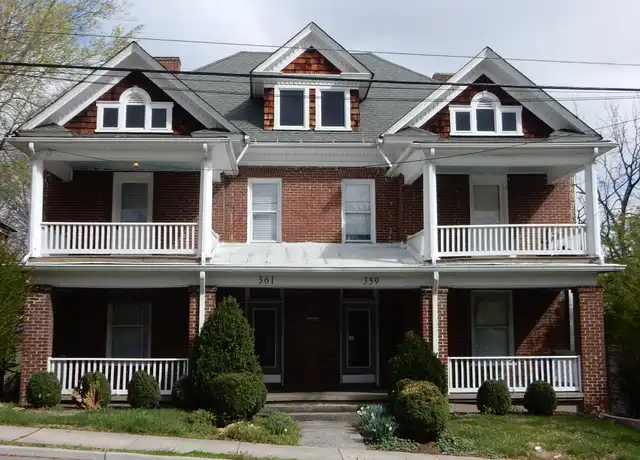 Property at 359 Elm Ave Unit 4, Roanoke, VA, 24016, 2 beds, 1 bath, [object Object]