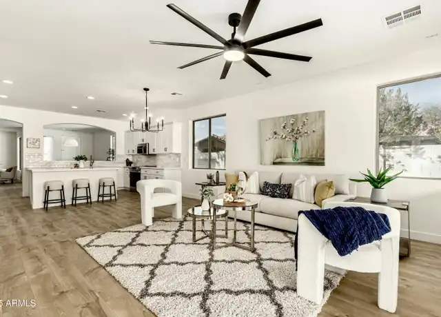 Property at 1236 E Nightingale Ln, Gilbert, AZ, 85298, 4 beds, 2 baths, [object Object]