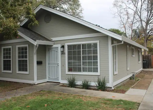 Property at 2831 32nd St, Sacramento, CA, 95817, 2 beds, 1 bath, [object Object]