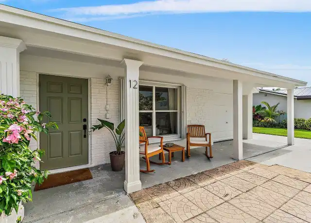 Property at 12 Pineview Rd, Jupiter, FL, 33469, 2 beds, 1.5 baths, [object Object]