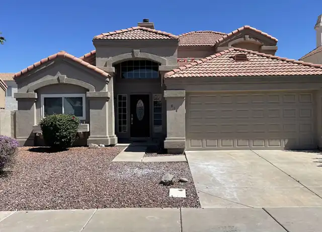 Property at 814 W Iris Dr, Gilbert, AZ, 85233, 3 beds, 2.5 baths, [object Object]