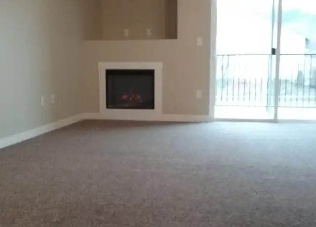 Property at 4022 N Player Dr Unit 7A, Coeur d'Alene, ID, 83815, 2 beds, 2 baths, [object Object]