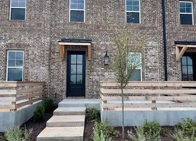 Property at 5914 S Bellview Rd, Rogers, AR, 72758, 3 beds, 2.5 baths, [object Object]