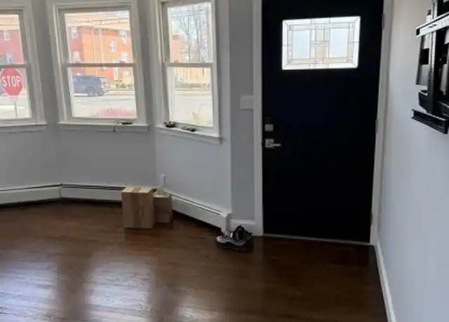 Property at 235 E Westfield Ave Unit 1, Roselle Park, NJ, 07204, 2 beds, 1 bath, [object Object]