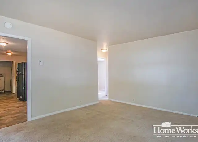 Property at 754 N Elmer St Unit D-1, South Bend, IN, 46628, 3 beds, 1 bath, [object Object]