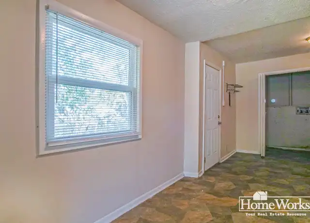 Property at 754 N Elmer St Unit D-1, South Bend, IN, 46628, 3 beds, 1 bath, [object Object]