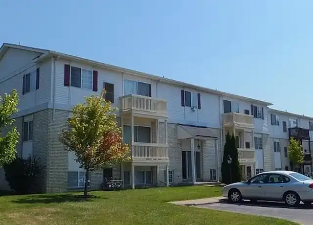 Property at Sterling Pointe Apartments - 1166 N Macomb St, Monroe, MI, 48162, 1 bed, 1 bath, [object Object]