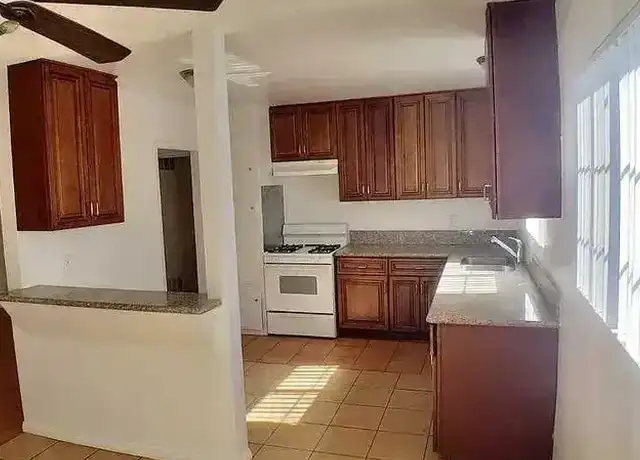 Property at 13127 Oxnard St Unit 5A, Sherman Oaks, CA, 91401, 3 beds, 2 baths, [object Object]