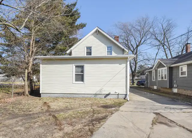 Property at 219 S Beiger St Unit A-1, Mishawaka, IN, 46544, 4 beds, 2 baths, [object Object]
