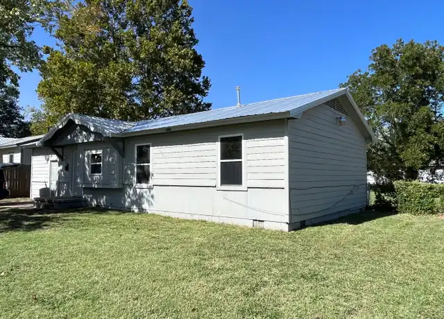 Property at 109 W 62nd Pl N, Tulsa, OK, 74126, 4 beds, 1 bath, [object Object]