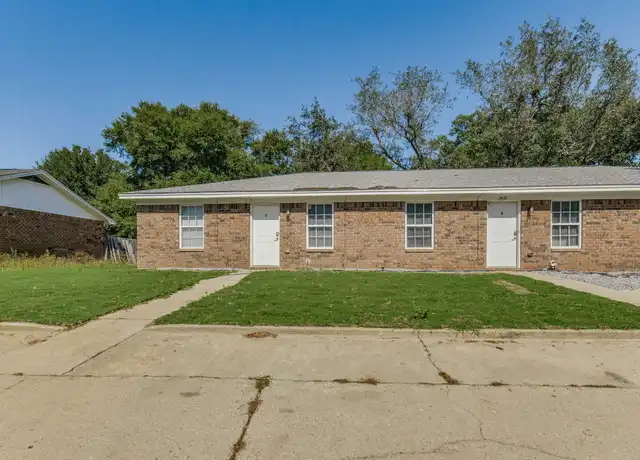 Property at 3410 Green Briar Cir Unit B, Gulf Breeze, FL, 32563, 2 beds, 1 bath, [object Object]