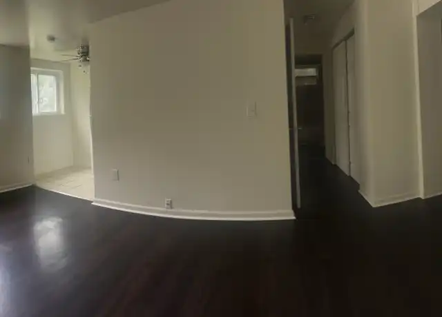 Property at 726 E Mitchell Ave Unit 1, Cincinnati, OH, 45229, 2 beds, 1 bath, [object Object]