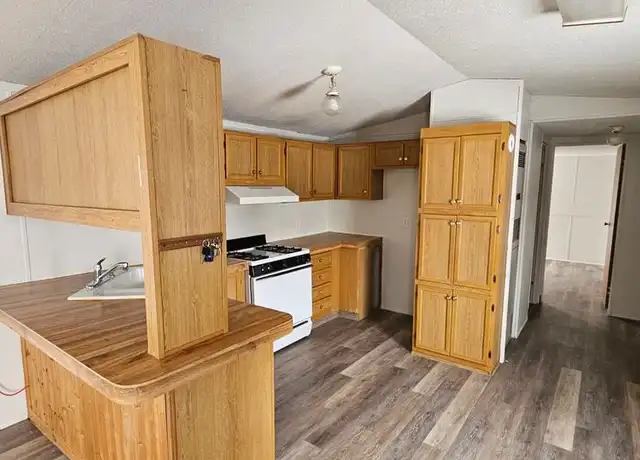 Property at 5022 Danford Dr Trlr 1, Billings, MT, 59106, 3 beds, 1 bath, [object Object]