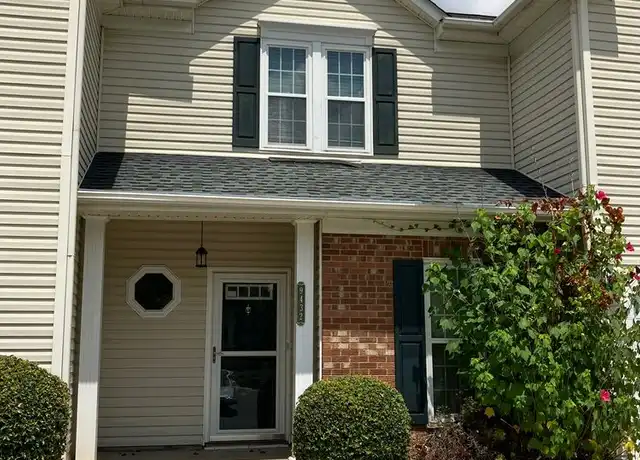 Property at 9432 Kimmel Ln, Charlotte, NC, 28216, 2 beds, 2.5 baths, [object Object]