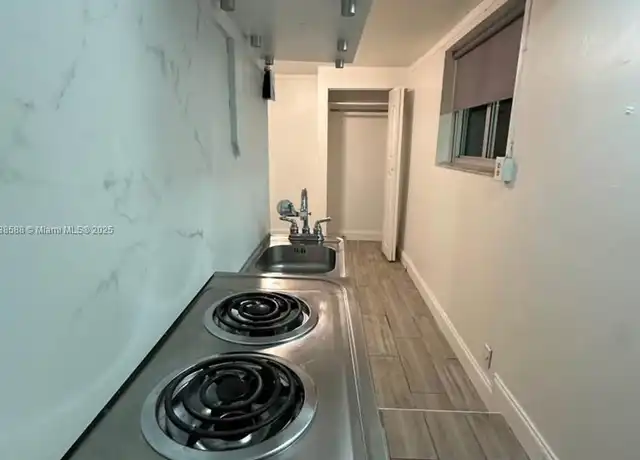 Property at 5203 SW 102nd Ct, Miami, FL, 33165, 0 beds, 1 bath, [object Object]