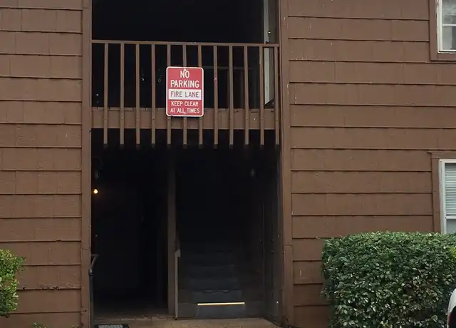 Property at 2222 E Price St Apt 202, Paris, TX, 75460, 1 bed, 1 bath, [object Object]