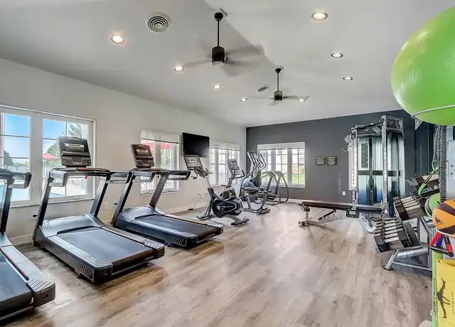 Property at Harbour Town - 260 Junction Rd, Madison, WI, 53717, 1-3 bed, 1-2 bath, [object Object]