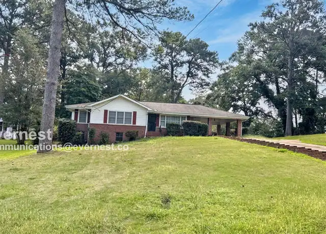 Property at 1719 29th Ave N, Bessemer, AL, 35023, 4 beds, 2 baths, [object Object]
