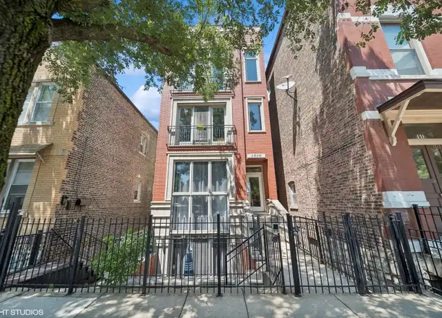 Property at 1516 W 19th St #2, Chicago, IL, 60608, 2 beds, 2 baths, [object Object]