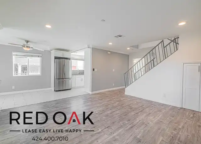 Property at 911 E Hyde Park Blvd Unit A, Inglewood, CA, 90302, 5 beds, 3 baths, [object Object]