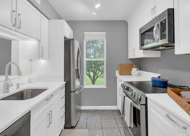 Property at 935 Quay Ave Unit H, Columbus, OH, 43212, 2 beds, 1 bath, [object Object]