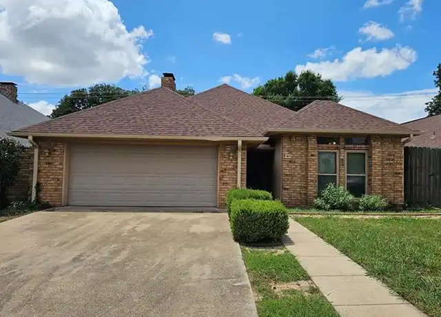 Property at 1605 High Crest Ct, Irving, TX, 75061, 3 beds, 2 baths, [object Object]