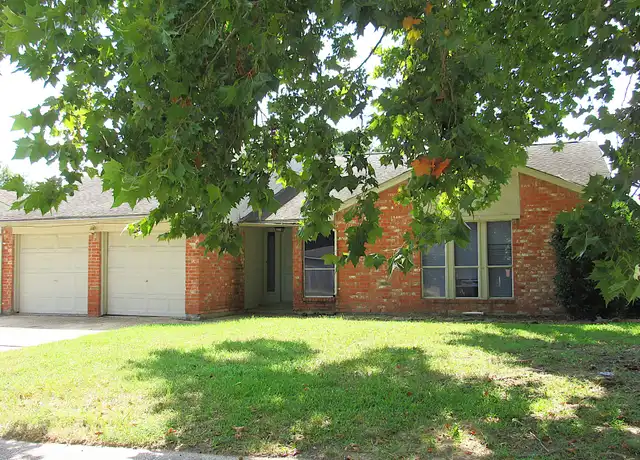 Property at 18831 Droitwich Dr, Humble, TX, 77346, 4 beds, 2 baths, [object Object]