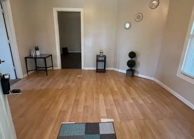 Property at 707 Douglas St, Shelby, NC, 28150, 1 bed, 1 bath, [object Object]
