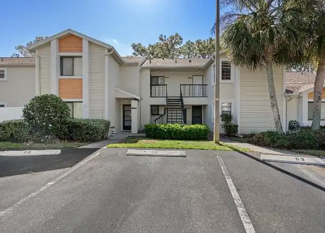 Property at 8006 Picketts Ct, Weeki Wachee, FL, 34613, 2 beds, 2 baths, [object Object]