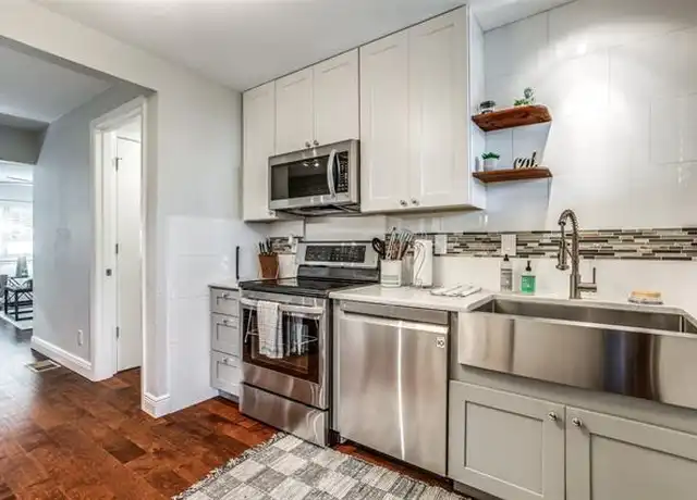 Property at 4403 Cole Ave Unit 3, Dallas, TX, 75205, 2 beds, 1 bath, [object Object]