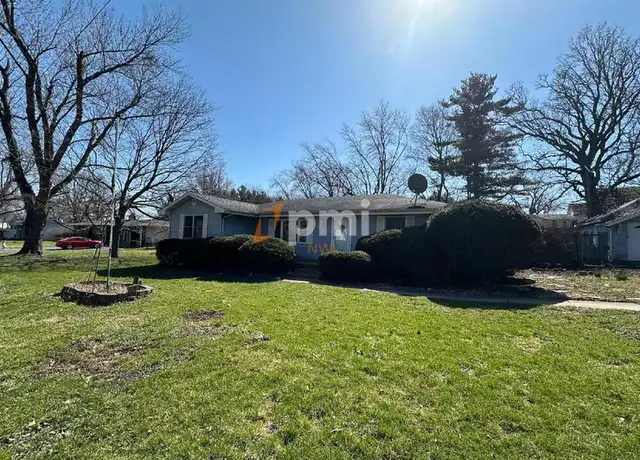 Property at 202 E 250 S, Valparaiso, IN, 46383, 3 beds, 2 baths, [object Object]