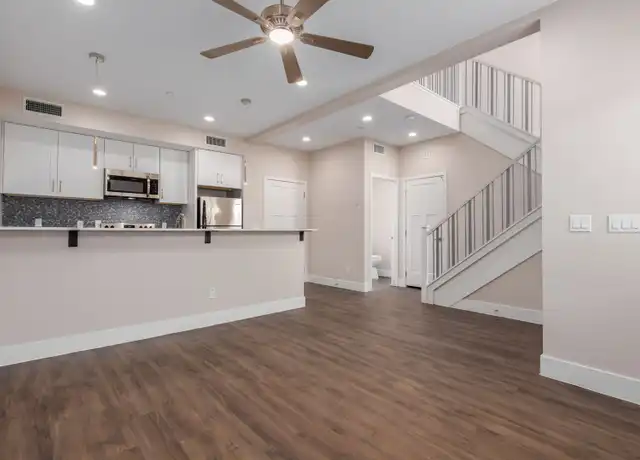 Property at 3838 E Earll Dr Unit 1, Phoenix, AZ, 85018, 2 beds, 2.5 baths, [object Object]
