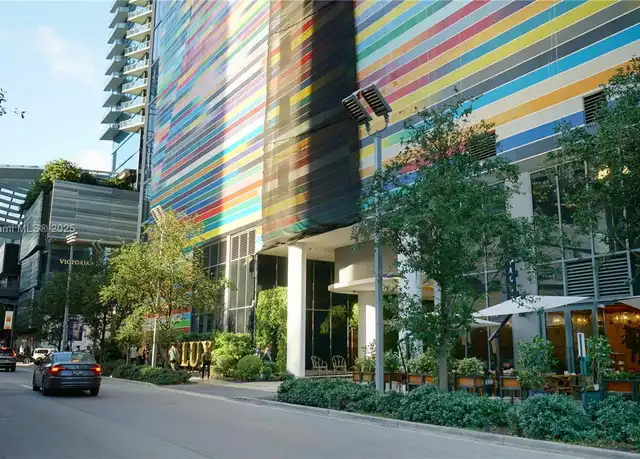 Property at 801 S Miami Ave #2506, Miami, FL, 33130, 1 bed, 2 baths, [object Object]