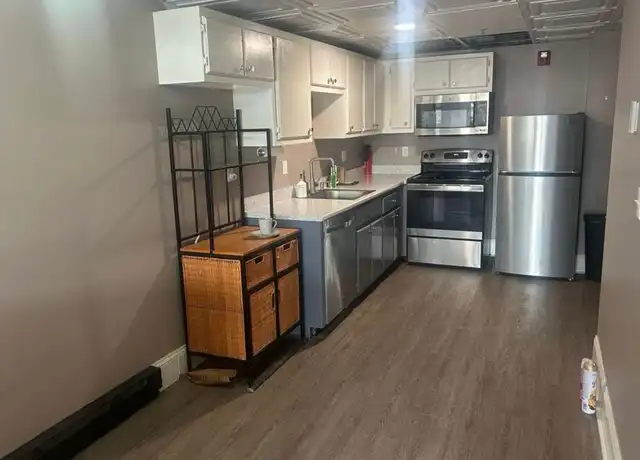 Property at 16 Merrimack St Unit D, Lowell, MA, 01852, 1 bed, 1 bath, [object Object]
