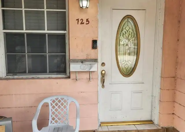 Property at 725 NW 199th St, Miami, FL, 33169, 1 bed, 1 bath, [object Object]