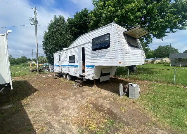 Property at 1924 Indian Branch Rd Unit 3c, Darlington, SC, 29532, 1 bed, 1 bath, [object Object]