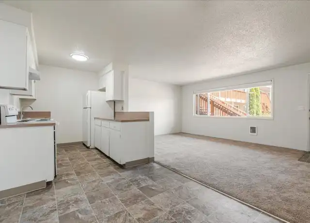 Property at 1601 Savage Rd NE Unit 1609, Salem, OR, 97301, 2 beds, 1 bath, [object Object]