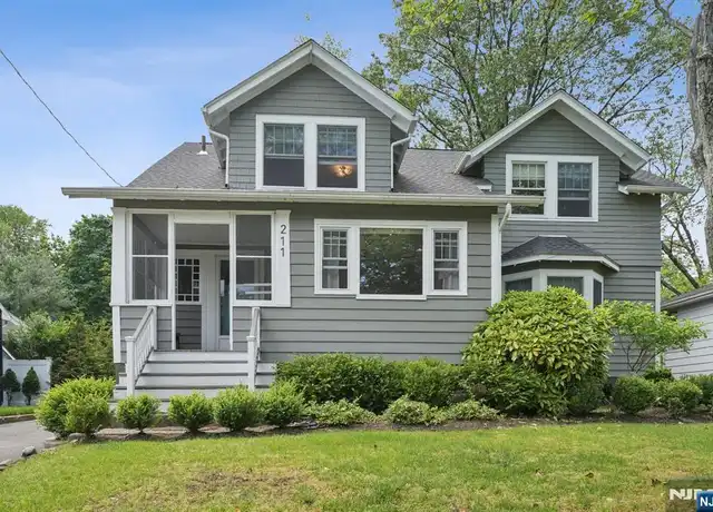 Property at 211 Pinelynn Rd, Glen Rock, NJ, 07452, 5 beds, 3 baths, [object Object]
