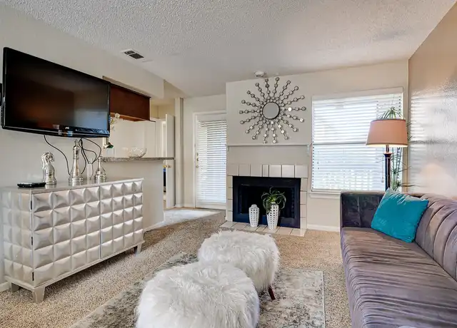 Property at Woodland Hills - 3541 W Northgate Dr, Irving, TX, 75062, 1-2 bed, 1-2 bath, [object Object]