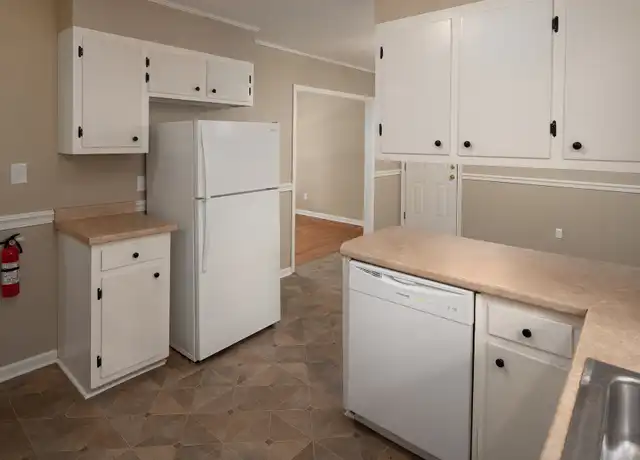 Property at 1651 Valley Rd, Milledgeville, GA, 31061, 3 beds, 1.5 baths, [object Object]
