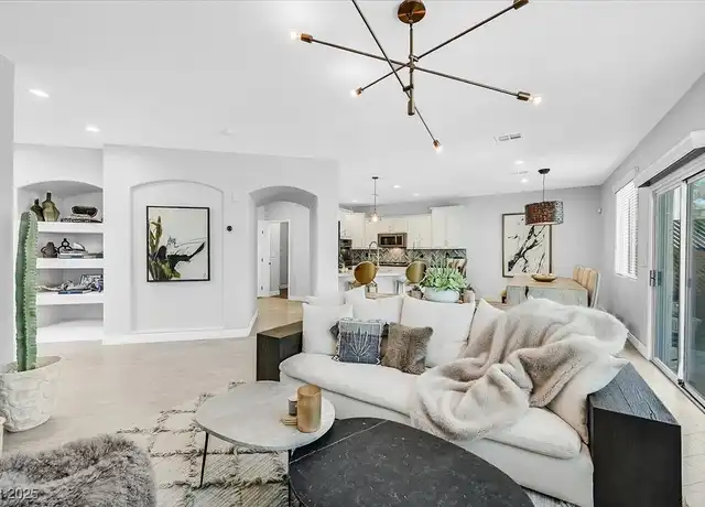 Property at 271 Spectacular St, Henderson, NV, 89052, 4 beds, 2.5 baths, [object Object]