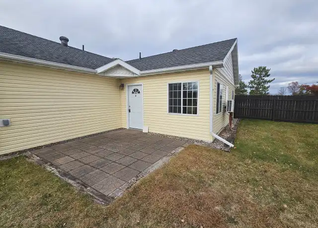 Property at 5527 Division St W Unit 4D, Bemidji, MN, 56601, 1 bed, 1 bath, [object Object]